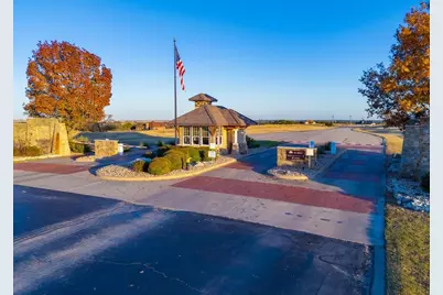 7921 Prestwick Drive, Cleburne, TX 76033 - Photo 13