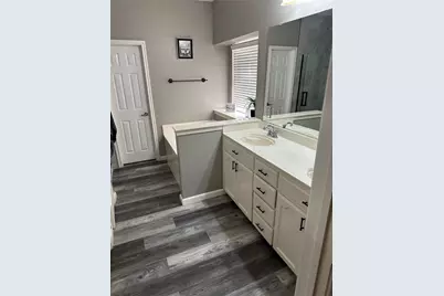 6428 Alexandra Meadows Drive, Fort Worth, TX 76131 - Photo 11