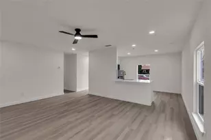 913 Roaming Rd Dr, Allen, TX 75002 - Photo 5