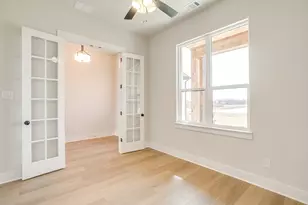 410 Olson Rd, Waxahachie, TX 75167 - Photo 5