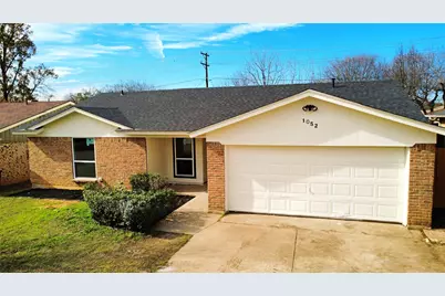 1052 Fox River Lane, Fort Worth, TX 76120 - Photo 31