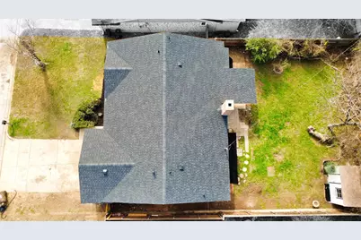 1052 Fox River Lane, Fort Worth, TX 76120 - Photo 35