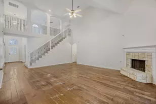 2207 Creekedge Ct, Corinth, TX 76210 - Photo 9