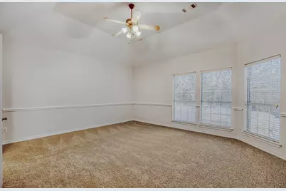 2207 Creekedge Court, Corinth, TX 76210 - Photo 15