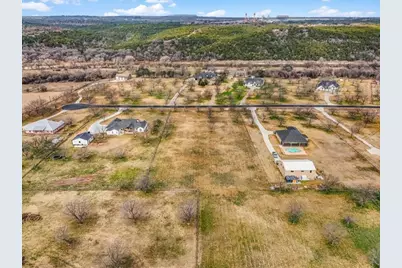 11015 Orchards Boulevard, Cleburne, TX 76033 - Photo 13