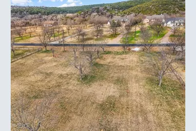 11015 Orchards Boulevard, Cleburne, TX 76033 - Photo 9