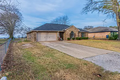 690 W Ohio Street, Van, TX 75790 - Photo 3