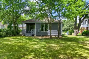 1008 W Walker St, Denison, TX 75020 - Photo 17