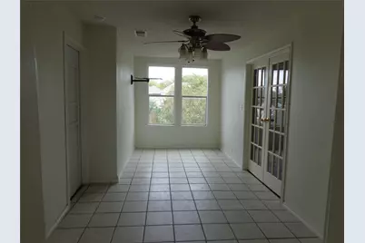 211 W Purdom Avenue, Alvarado, TX 76009 - Photo 11