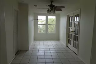 211 W Purdom Ave, Alvarado, TX 76009 - Photo 11