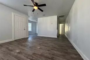 220 E Woodin Blvd, Dallas, TX 75216 - Photo 3