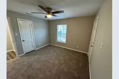 3916 Carnation Avenue, Haltom City, TX 76111 - Photo 11