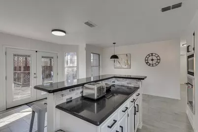 4402 Goodwin Street, Grand Prairie, TX 75052 - Photo 17