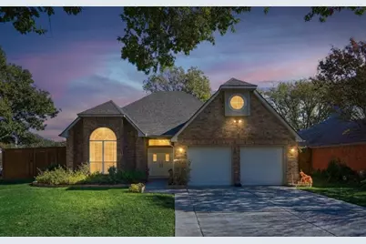 4402 Goodwin Street, Grand Prairie, TX 75052 - Photo 5