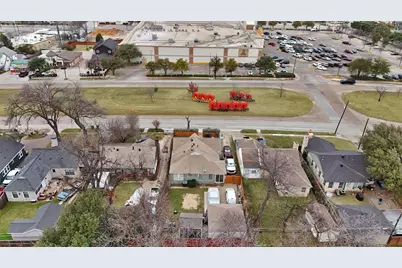 2510 W Jefferson Boulevard, Dallas, TX 75211 - Photo 9