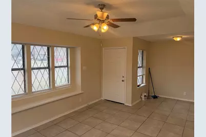 508 Matt Lane, Arlington, TX 76012 - Photo 5