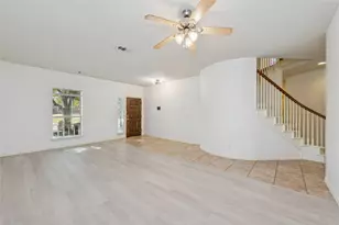 4921 Kingfisher Ln, Mesquite, TX 75181 - Photo 5