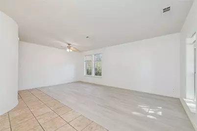 4921 Kingfisher Lane, Mesquite, TX 75181 - Photo 3