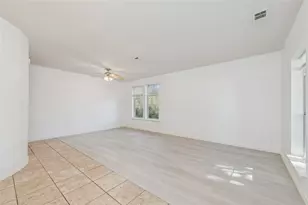 4921 Kingfisher Ln, Mesquite, TX 75181 - Photo 3