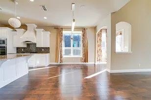 6844 Westbury Dr, North Richland Hills, TX 76180 - Photo 9