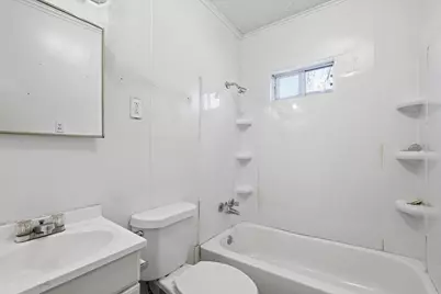 953 E Lowden Street, Fort Worth, TX 76104 - Photo 11