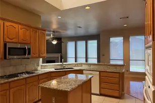 8617 Shadow Trace Dr, Fort Worth, TX 76244 - Photo 25