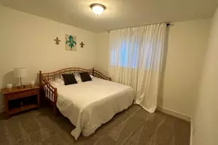 10022 Glenrio Ln, Dallas, TX 75229 - Photo 17