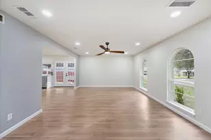 1404 Waterton Dr, Plano, TX 75023 - Photo 5