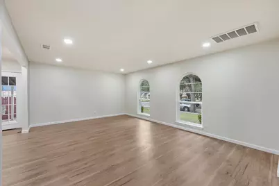 1404 Waterton Drive, Plano, TX 75023 - Photo 15