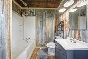 602 Cedar St, Lott, TX 76656 - Photo 13