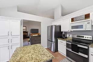 4803 Hollow Tree Ct, Arlington, TX 76018 - Photo 17