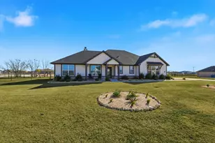 6901 Scarlett Wy, Godley, TX 76044 - Photo 1