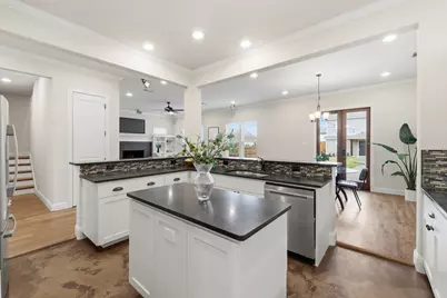 6163 Vanderbilt Avenue, Dallas, TX 75214 - Photo 13