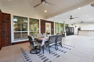 4614 Barrett Ct, Sugar Land, TX 77479 - Photo 3