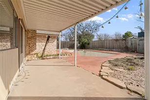 1722 Plantation Rd, Garland, TX 75044 - Photo 21