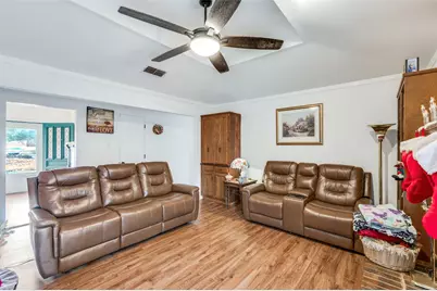 1509 Springbrook Street, Corinth, TX 76210 - Photo 3