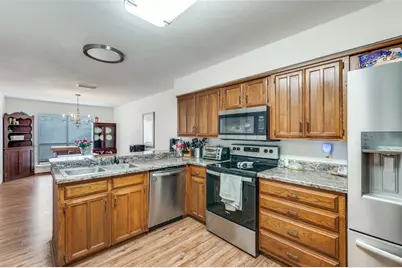 1509 Springbrook Street, Corinth, TX 76210 - Photo 9