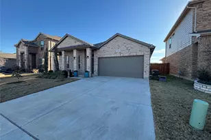 756 Finchley Dr, Fort Worth, TX 76247 - Photo 13