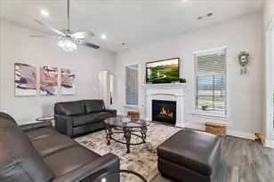 103 Willow Oak Dr, Krugerville, TX 76227 - Photo 11