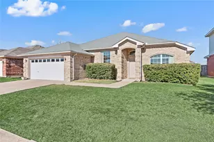 1509 Powder Horn Ln, Arlington, TX 76018 - Photo 1