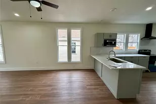 1615 Fairmount Ave, Fort Worth, TX 76104 - Photo 11