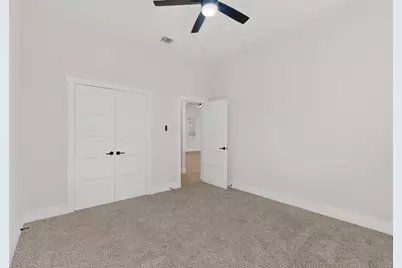 1011 Division Street, Greenville, TX 75401 - Photo 23