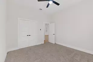 1011 Division St, Greenville, TX 75401 - Photo 23