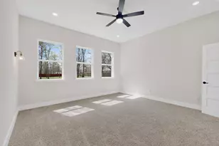 1011 Division St, Greenville, TX 75401 - Photo 19