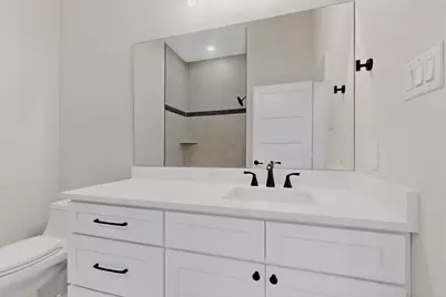 1011 Division Street, Greenville, TX 75401 - Photo 27