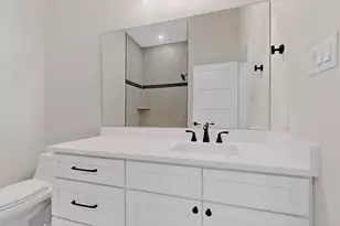1011 Division St, Greenville, TX 75401 - Photo 27