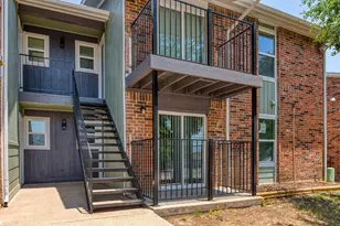 8037 W Elizabeth Ln, Fort Worth, TX 76116 - Photo 5