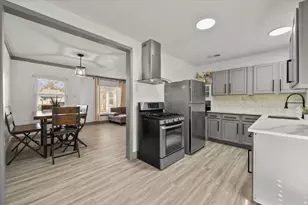 1528 Nash St, Garland, TX 75042 - Photo 9