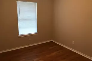 501 Sally Ln, Cleburne, TX 76033 - Photo 11