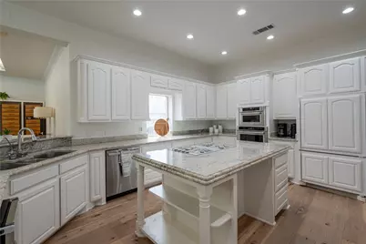 8308 Thistle Court, North Richland Hills, TX 76182 - Photo 7